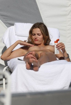 12. Edita Vilkeviciute – Naked sunbathing, 2008