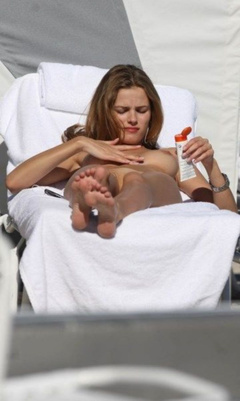 13. Edita Vilkeviciute – Naked sunbathing, 2008