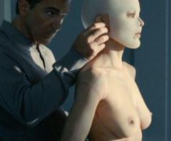 6. Elena Anaya Naked – La piel que habito, 2011