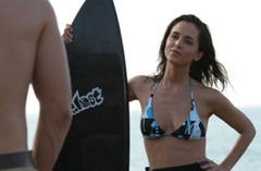 4. Eliza Dushku Sexy – Open Graves, 2009