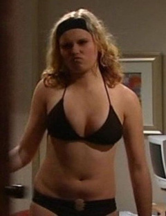2. Eliza Taylor-Cotter Sexy – Neighbours, 1985