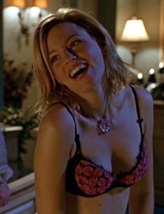 6. Elizabeth Banks – The 40 Year Old Virgin, 2005