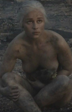 6. Emilia Clarke Naked – Game of Thrones, 2011
