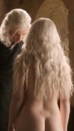 2. Emilia Clarke Naked – Game of Thrones, 2011