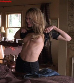 2. Emily Paul Naked – Entourage, 2009