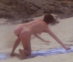 2. Emmanuelle Beart – Premiers dsirs, 1983