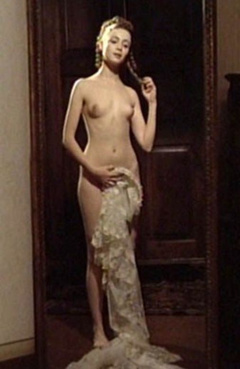 3. Emmanuelle Beart – Un amour interdit, 1984