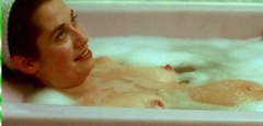 1. Emmanuelle Devos Naked – Rois et reine, 2004
