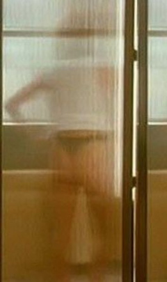 3. Esther Schweins – Im Fadenkreuz - Das Chamleon, 2001