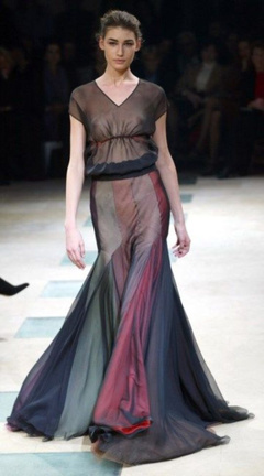 5. Eugenia Volodina – catwalk oops
