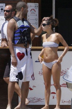 5. Eva Longoria – bikini, 2009
