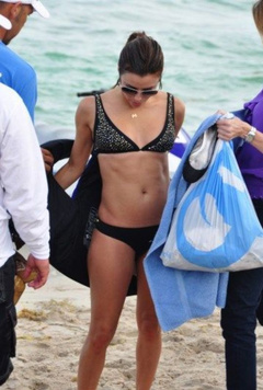 8. Eva Longoria – bikini, 2009
