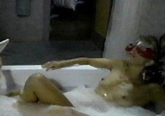 4. Felicity Huffman Naked – Bedtime, 1996