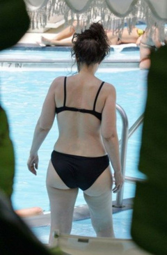 2. Fran Drescher – black bikini, 2007