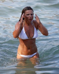 12. Geri Halliwell Sexy – white bikiki, 2009