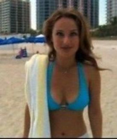 2. Giada De Laurentiis – blue bikini, 2007