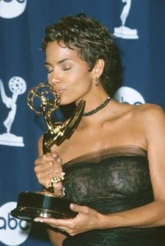3. Halle Berry See Through – Emmy Awards, 2000