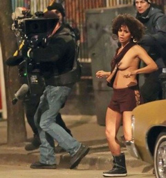 1. Halle Berry – On The Set of Frankie and Alice , 2008
