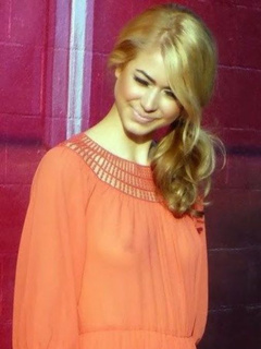 1. Hannah Jones – see through, 2013