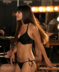 7. Hannah Simone Sexy – New Girl, 2012