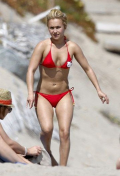 9. Hayden Panettiere – red bikini, 2010