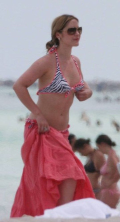 3. Heidi Range – bikini, 2008