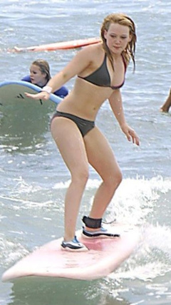 1. Hilary Duff – black bikini, 2009