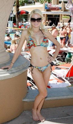 5. Holly Madison – bikini, 2009