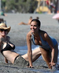 5. Ines Sastre – bikini, 2009