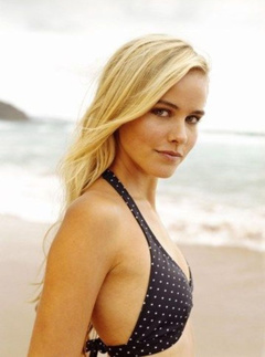 1. Isabel Lucas Sexy – Home and Away, 2007