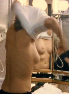 13. Isild Le Besco Naked – L'intouchable, 2006