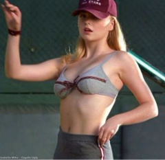 2. Izabella Miko Sexy – Coyote Ugly, 2000