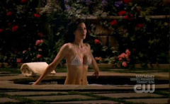 4. Jaime Murray in Bikini – Valentine, 2008