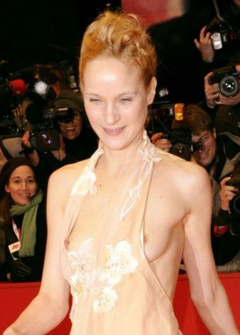 3. Jeanette Hain – Nip slip, 2009