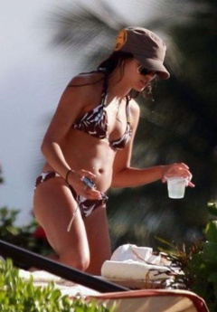 1. Jenna Dewan – bikini, 2008