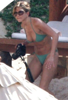 1. Jennifer Aniston – bikin, 2008