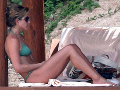 5. Jennifer Aniston – bikin, 2008