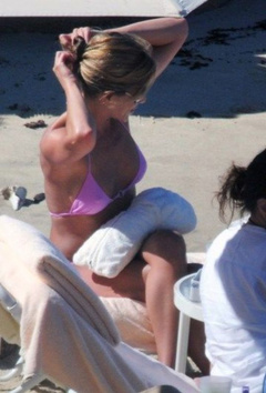 6. Jennifer Aniston – bikin, 2008