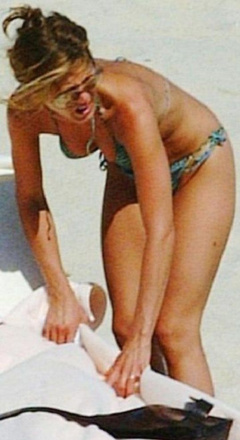 1. Jennifer Aniston – green bikini, 2003