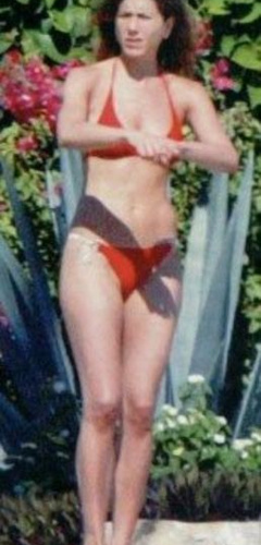 3. Jennifer Aniston – red bikini, 2003