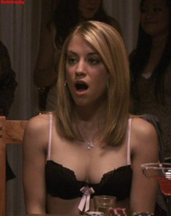 17. Jennifer Holland Naked – American Pie Presents The Book of Love, 2009