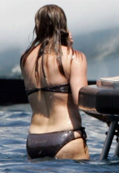 5. Jennifer Lopez – bikini, 2008