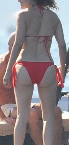 11. Jennifer Lopez – bikini, 2011