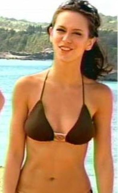 5. Jennifer Love Hewitt Sexy – 100 Greatest Love Songs, 2002