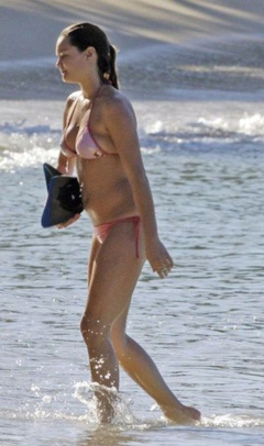 2. Jennifer Morrison – red bikini, 2008