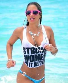 4. Jennifer Nicole Lee – Nip slip, 2012