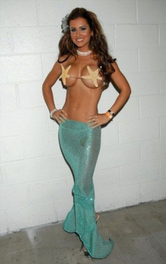 2. Jennifer Walcott Tits – Halloween party, 2008