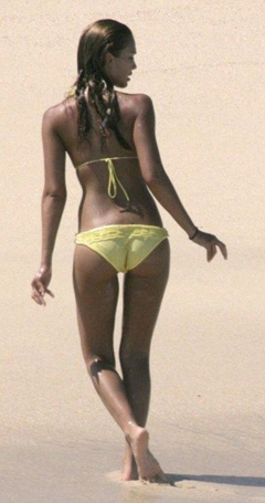2. Jessica Alba Sexy – Mexico vacation, 2005