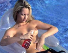 3. Jessica Jane Clement – Topless sunbathing