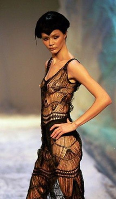 7. Jodie Kidd – catwalk oops